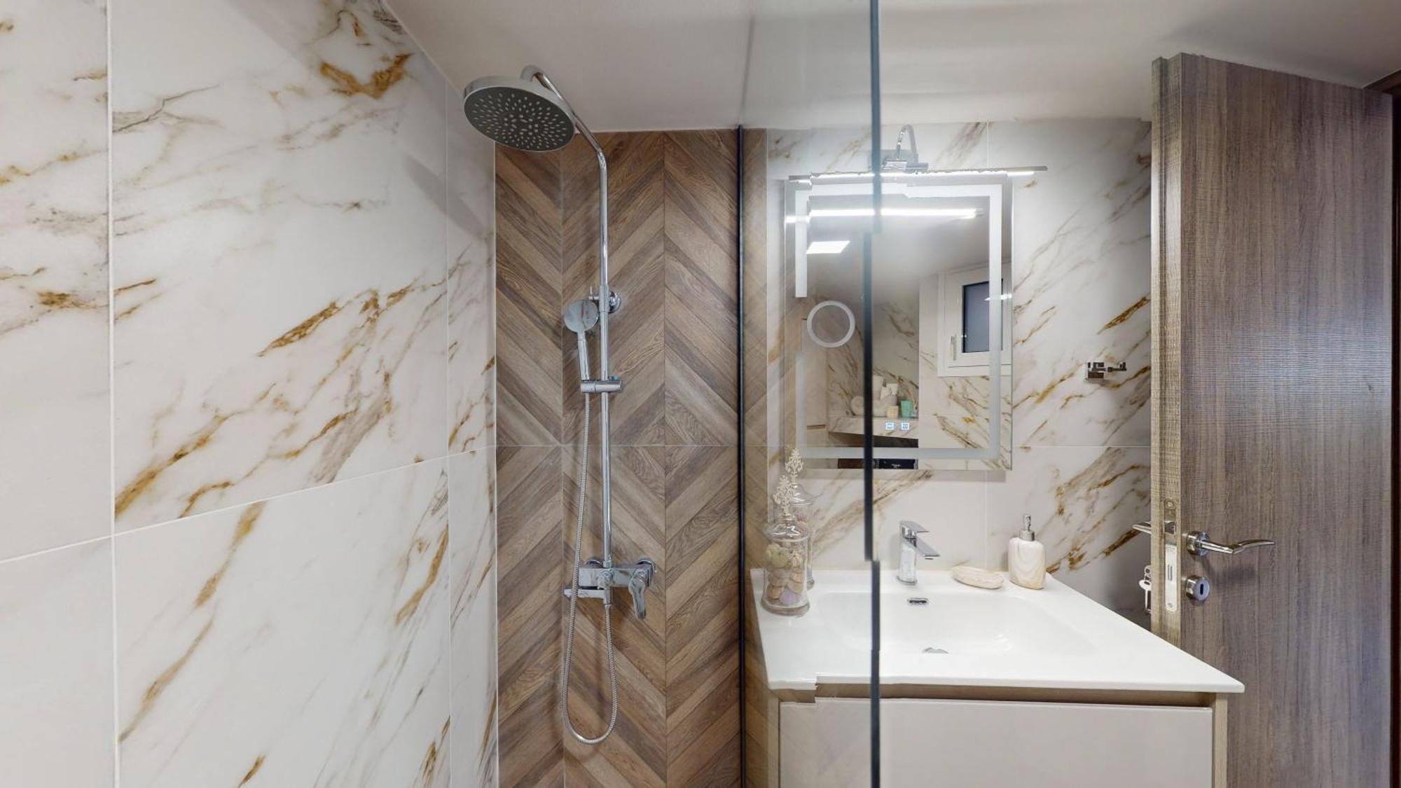Moenia Luxury Apartment Iraklion Buitenkant foto